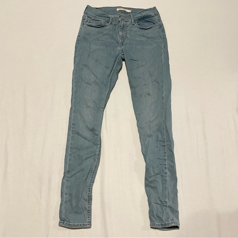 Levi’s 710 Super Skinny Women’s Jeans Size 27